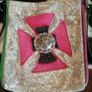Leather adjustable cross body purse